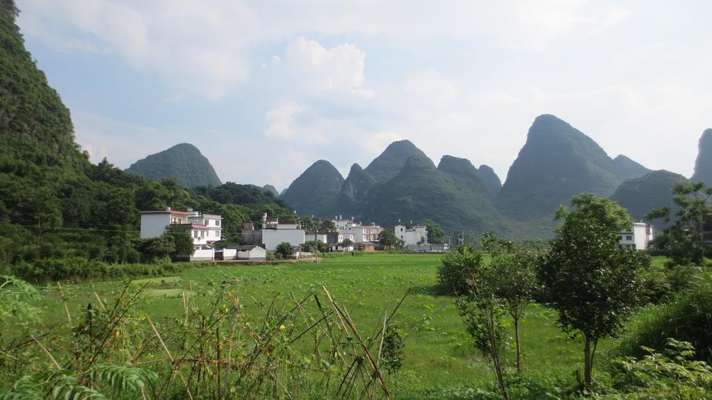 Hotel The Giggling Tree à Yangshuo Extérieur photo